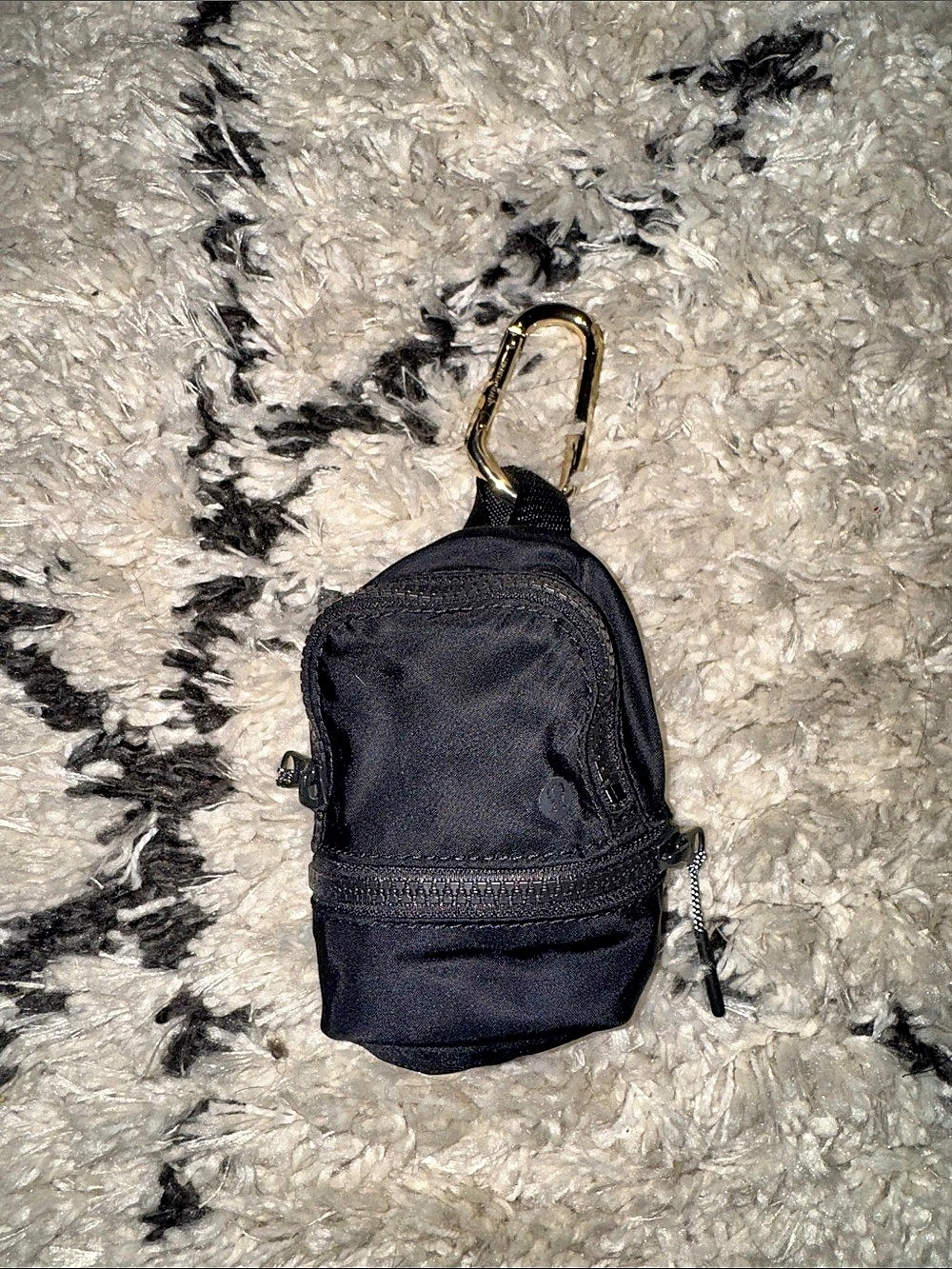 lululemon Mini clip Bag